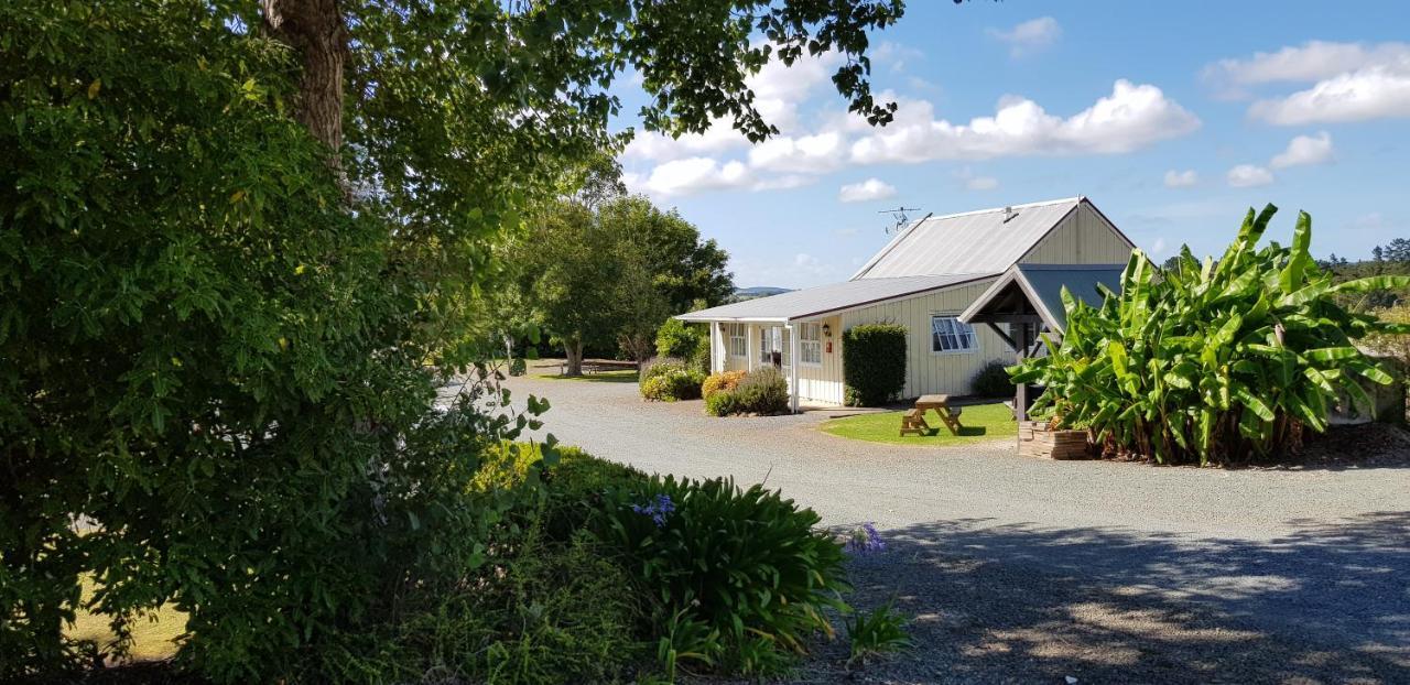 Matakohe Holiday Park エクステリア 写真